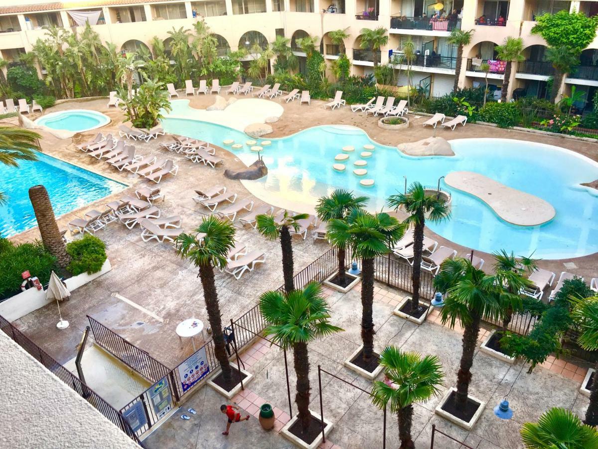 Cannes Pool & Beach Bagian luar foto